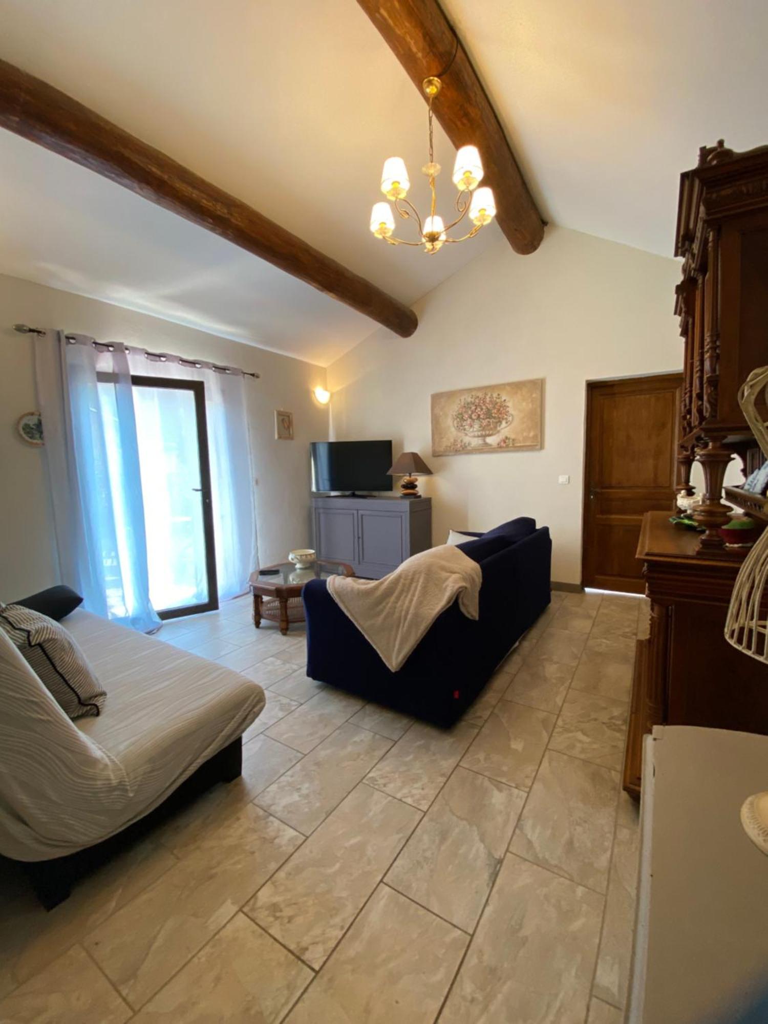 Villa La Petite Garrigue Mérindol Esterno foto