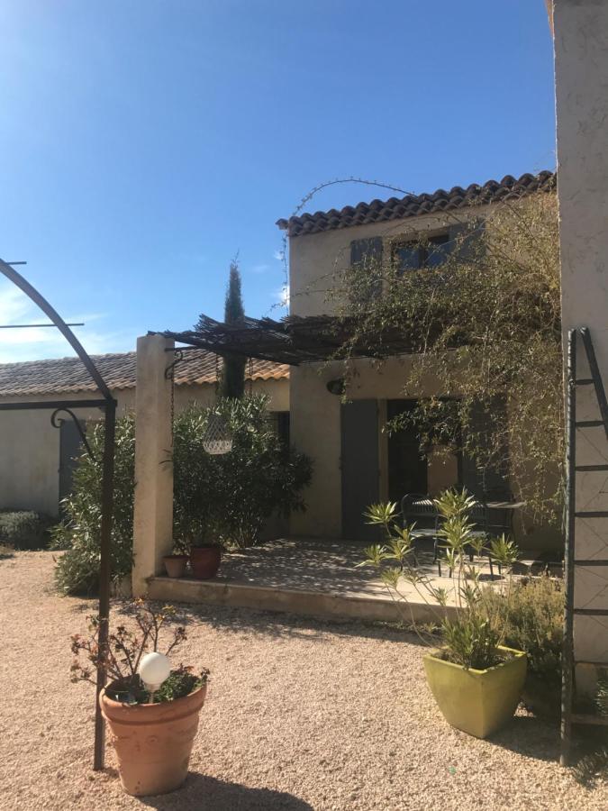 Villa La Petite Garrigue Mérindol Esterno foto